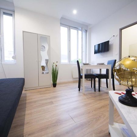 Mahora - Charmant Studio Home Staging Au Centre-Ville Saint-Quentin  Extérieur photo